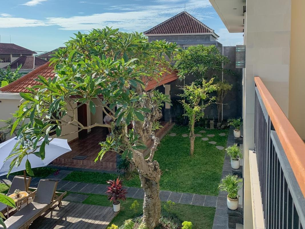 Lotus Bali Guest House Canggu Exterior foto