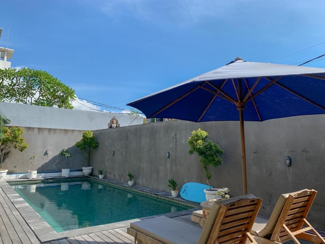 Lotus Bali Guest House Canggu Exterior foto