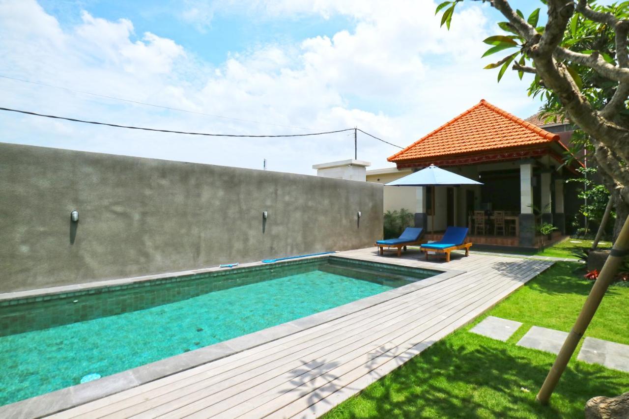 Lotus Bali Guest House Canggu Exterior foto