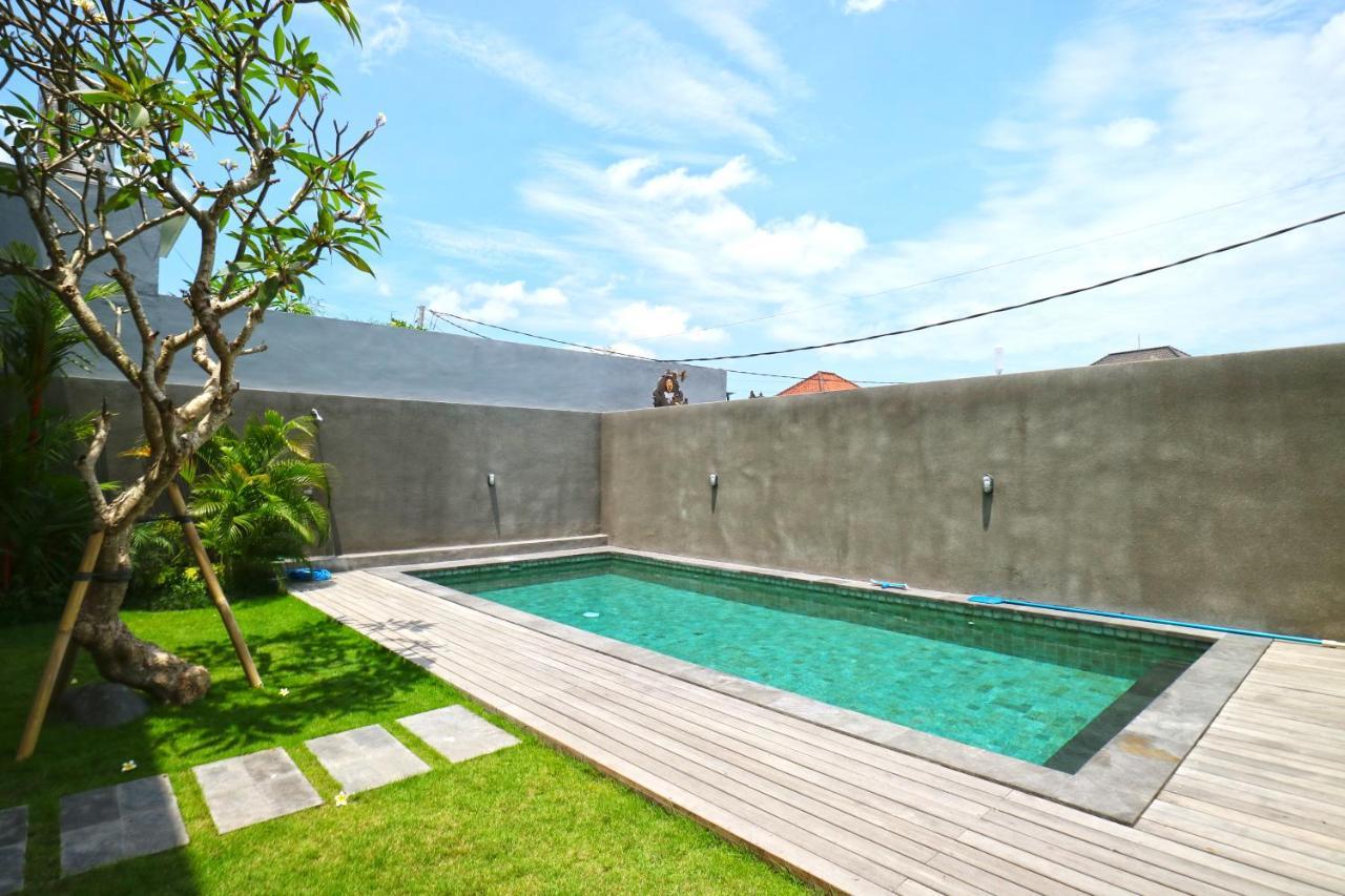 Lotus Bali Guest House Canggu Exterior foto