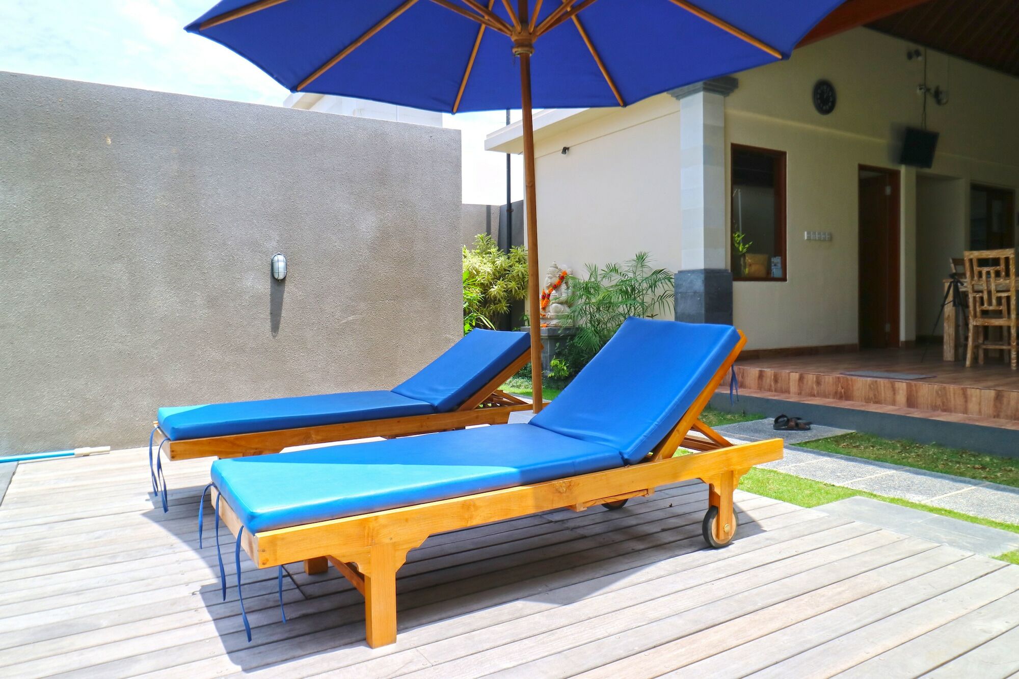 Lotus Bali Guest House Canggu Exterior foto